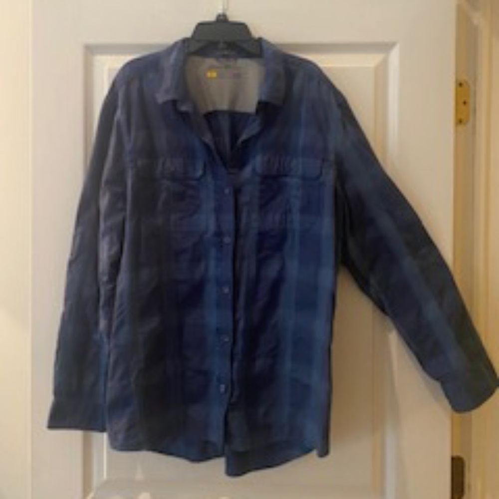 Eddie Bauer women's Mountain/Travex long sleeve button down shirt Blue Size XL